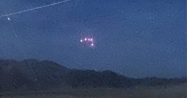 Hình ảnh UFO xuất hiện tại căn cứ quân sự Mỹ được tiết lộ